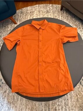 Arc’teryx Mens Transept Short Sleeve Button L Trim Fit Hiking Burnt Orange